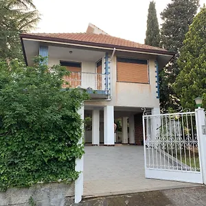  Casa vacanze La Di Flora Singola Monterosso Etneo
